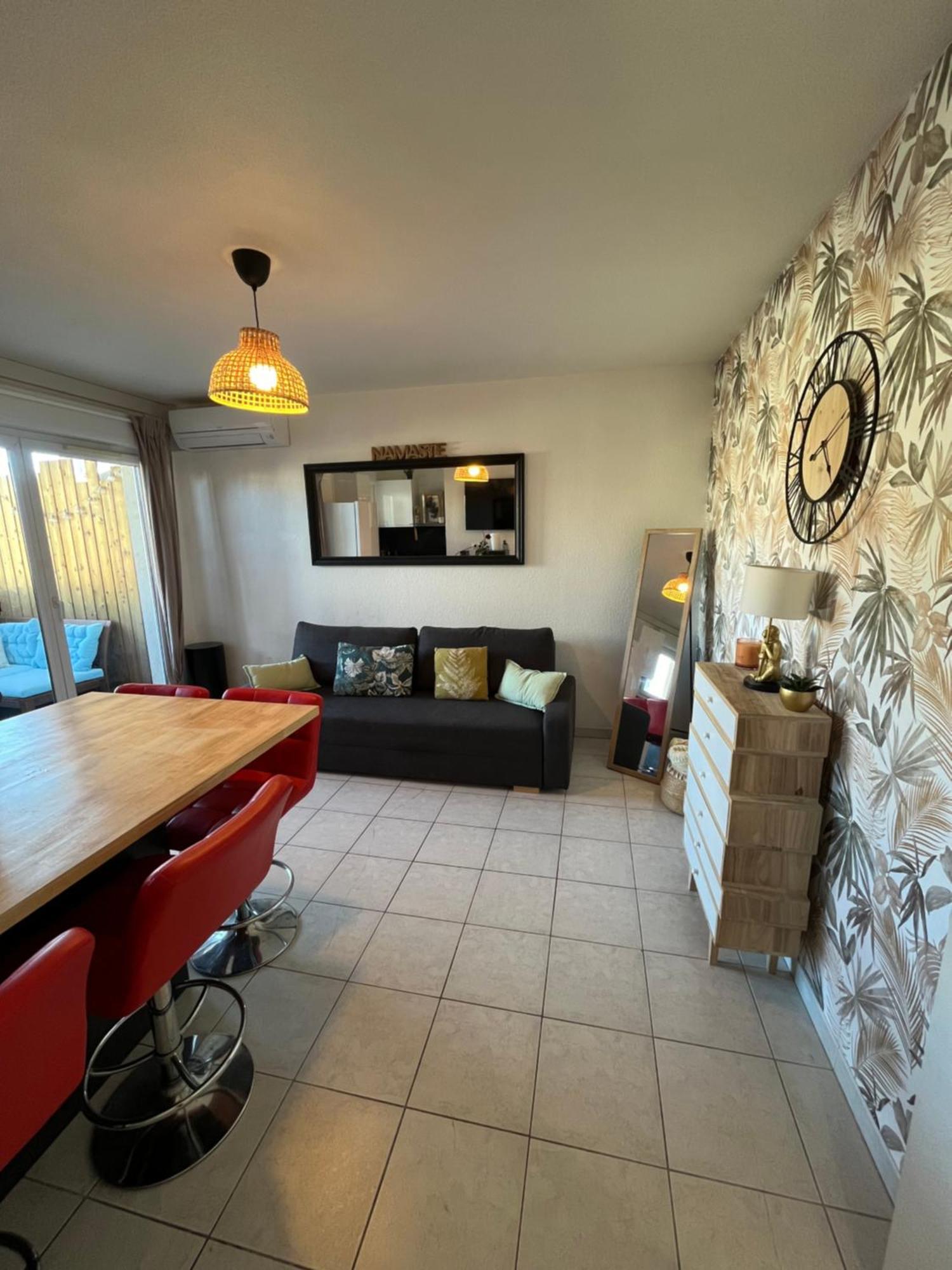 Ferienwohnung Joli T2/ Tram/ Clim/ Parking/ Wifi/ Piscine Montpellier Exterior foto
